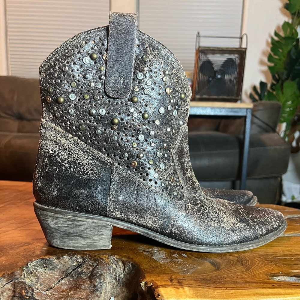MIA Distressed Studded Leather Cowboy Boots Size 10 Made in Brazil